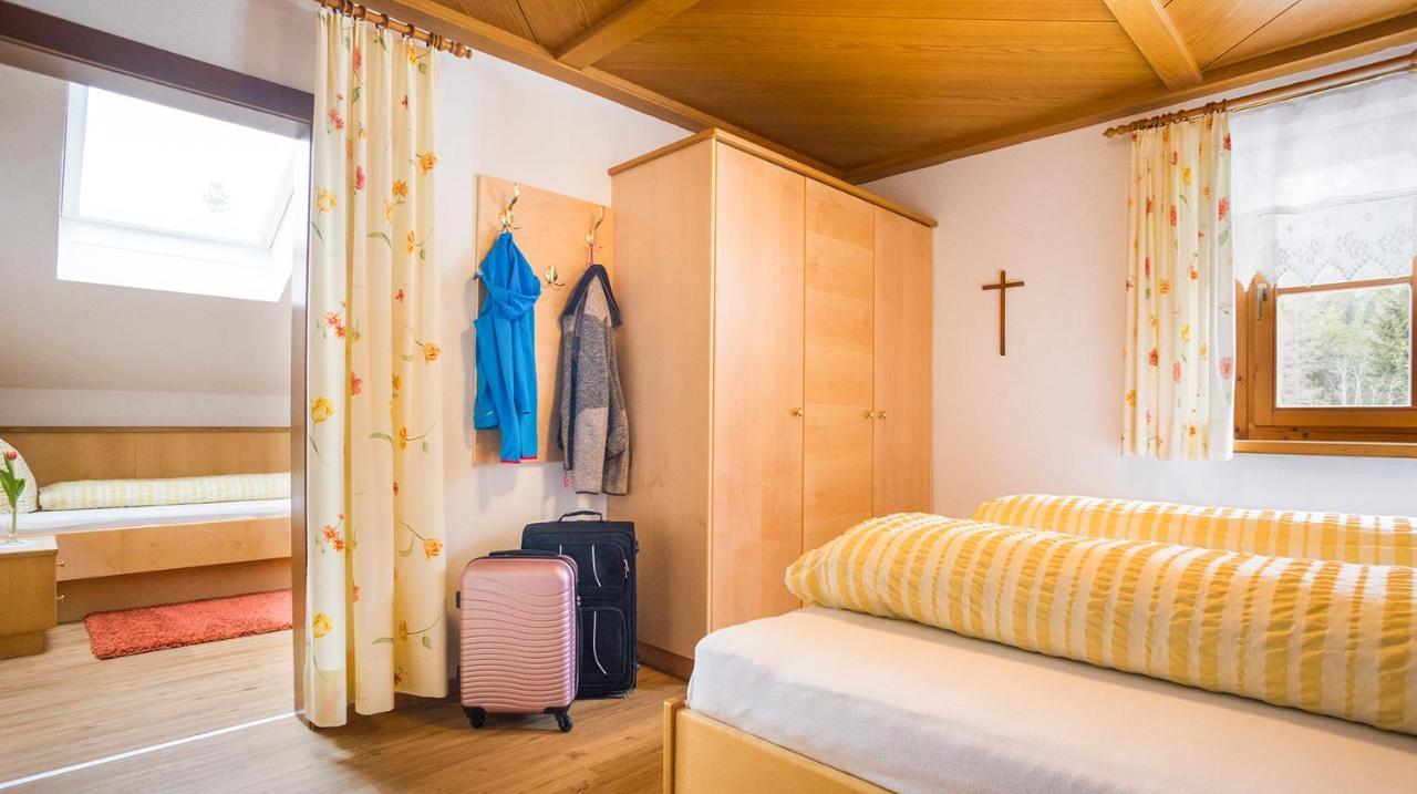 Gaestehaus Fitsch Obsteig Eksteriør billede